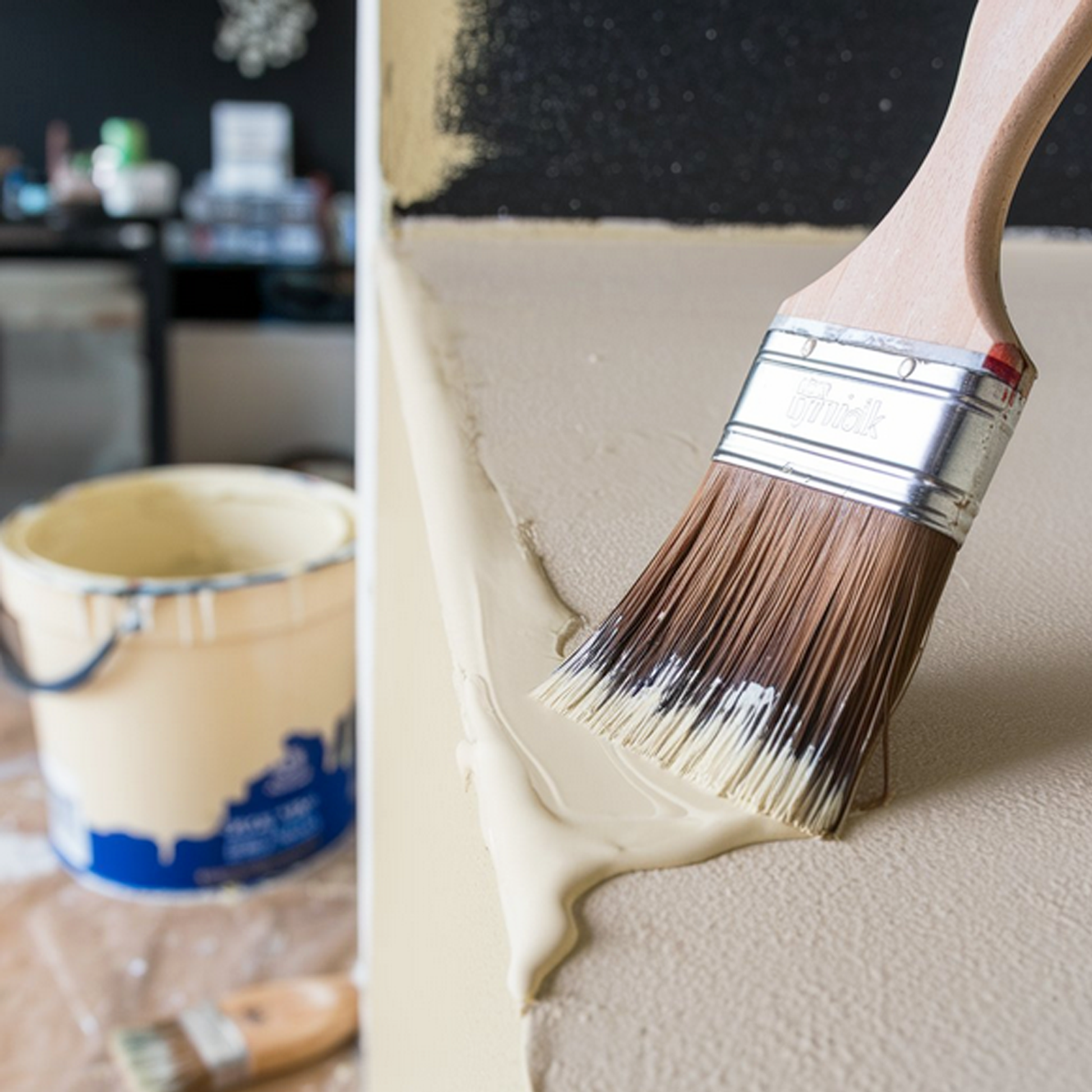 creme fraiche paint brush