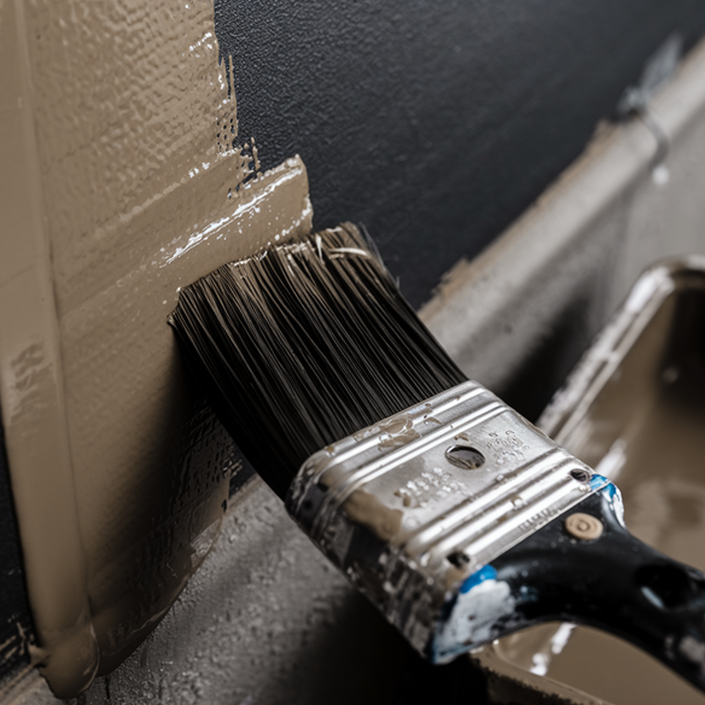 otter brown paint brush